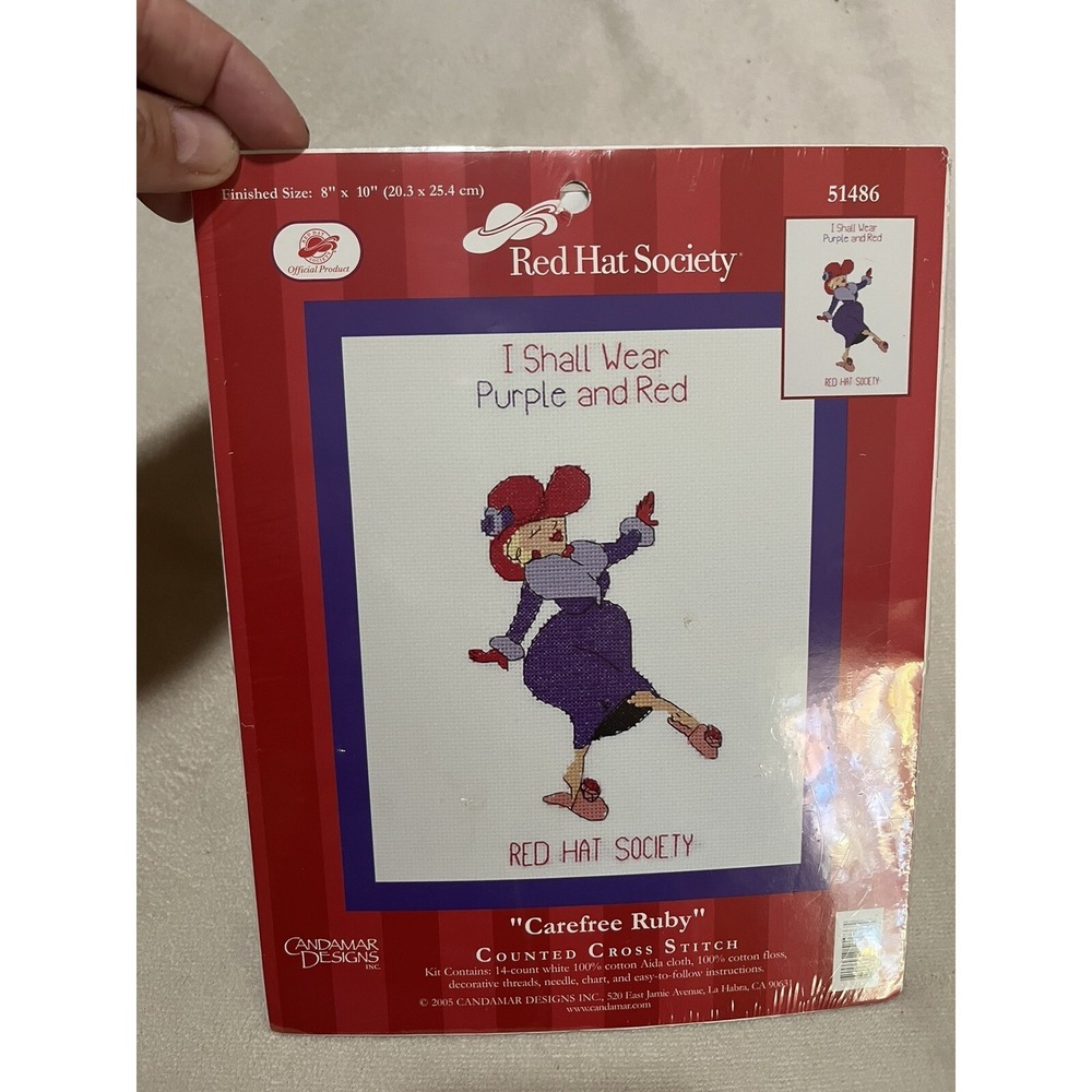 New Candamar‎ Designs Carefree Ruby Red Hat Society Counted Cross Stitch Kit